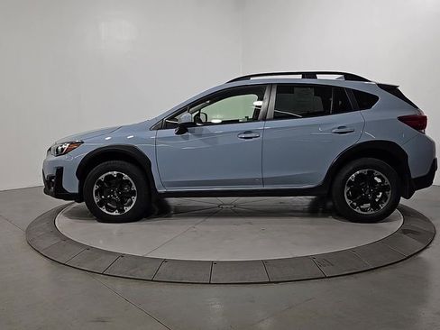 Certified 2022 Subaru Crosstrek 2.0i Premium AWD/4WD image 2