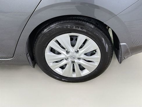 Used 2025 Nissan Sentra S FWD image 28