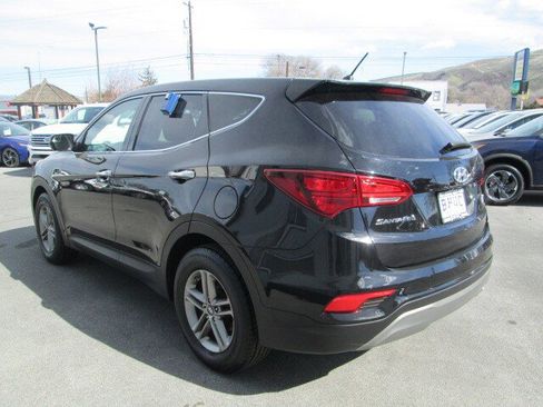 Used 2018 Hyundai Santa Fe Sport image 4