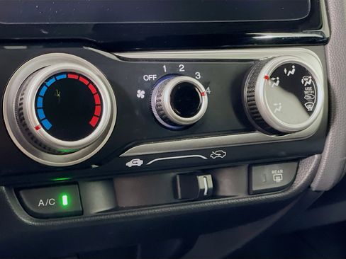 Used 2019 Honda Fit EX image 23