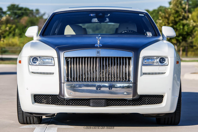 Used 2013 Rolls-Royce Ghost RWD image 12