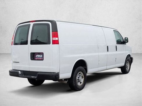 Used 2021 Chevrolet Express 2500 Extended w/ Driver Convenience Package image 5