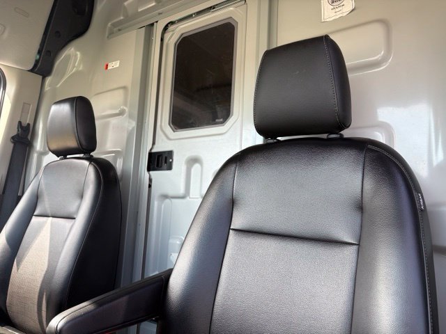 Used 2025 Ford Transit 250 148 High Roof Extended w/ Load Area Protection Package RWD image 10