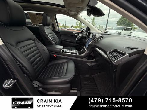 Used 2024 Ford Edge SEL w/ Convenience Package AWD/4WD image 32