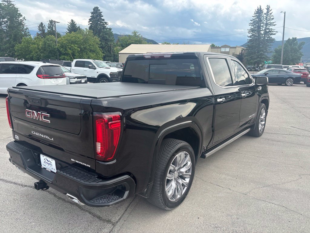 Used 2023 GMC Sierra 1500 Denali w/ Denali Reserve Package AWD/4WD image 8