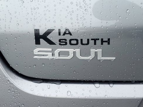 New 2025 Kia Soul LX image 7