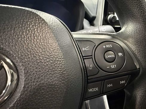 Used 2024 Toyota RAV4 LE AWD/4WD image 24