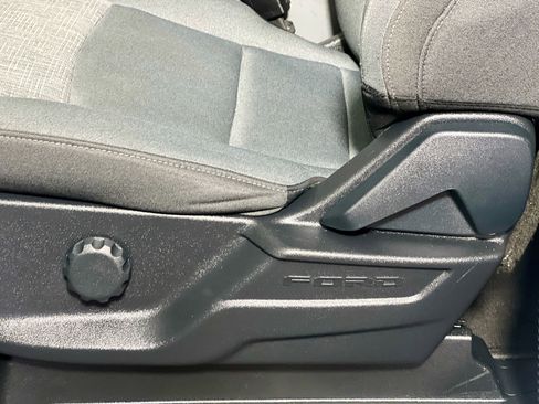 Used 2021 Ford F150 XLT image 15