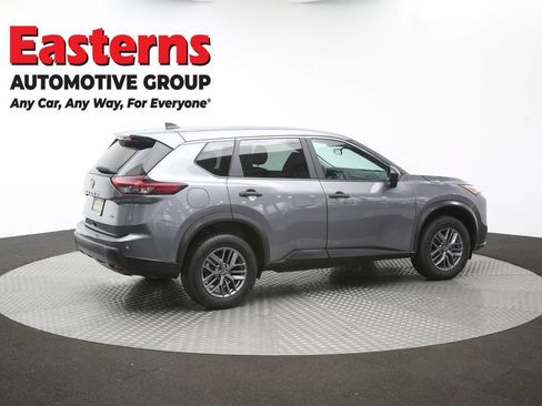 Used 2024 Nissan Rogue S AWD/4WD image 44