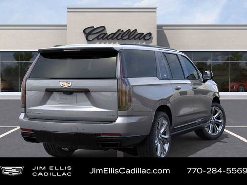 New 2026 Cadillac Escalade ESV Platinum Sport w/ LPO, Floor Liner Package image 4