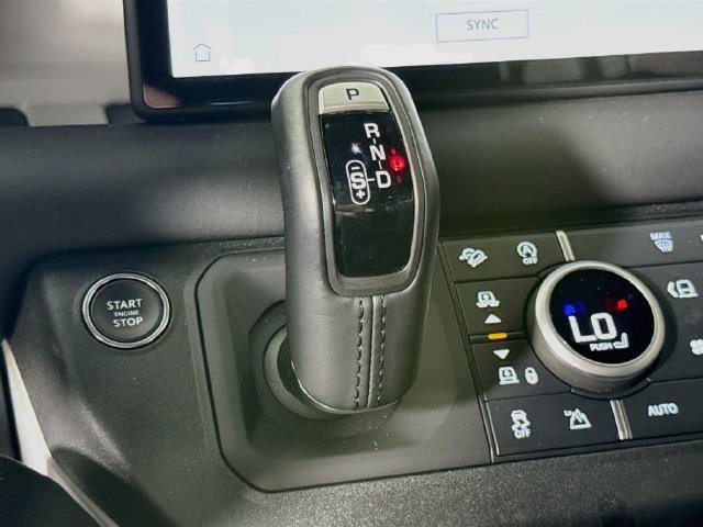 Certified 2024 Land Rover Defender 110 S AWD/4WD image 19