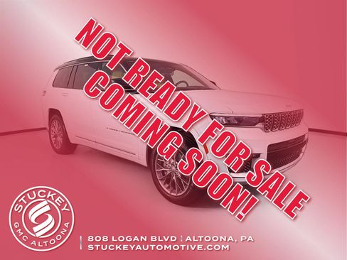 Used 2024 Jeep Grand Cherokee L Summit w/ Advanced Protech Group IV AWD/4WD image 1