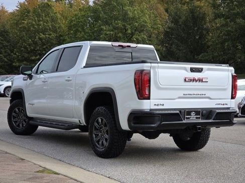 Used 2024 GMC Sierra 1500 AT4X image 31