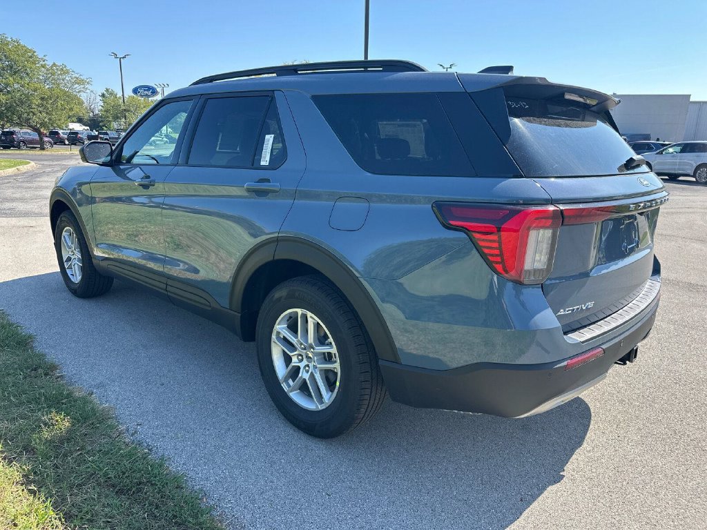 New 2027 Ford Explorer Active w/ Active Comfort Package AWD/4WD image 10