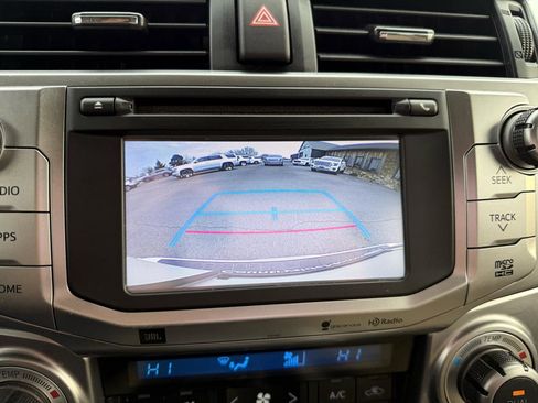 Used 2016 Toyota 4Runner Limited image 31