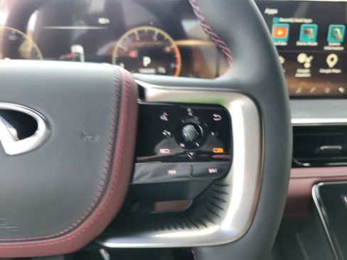 New 2026 INFINITI QX80 Autograph image 32