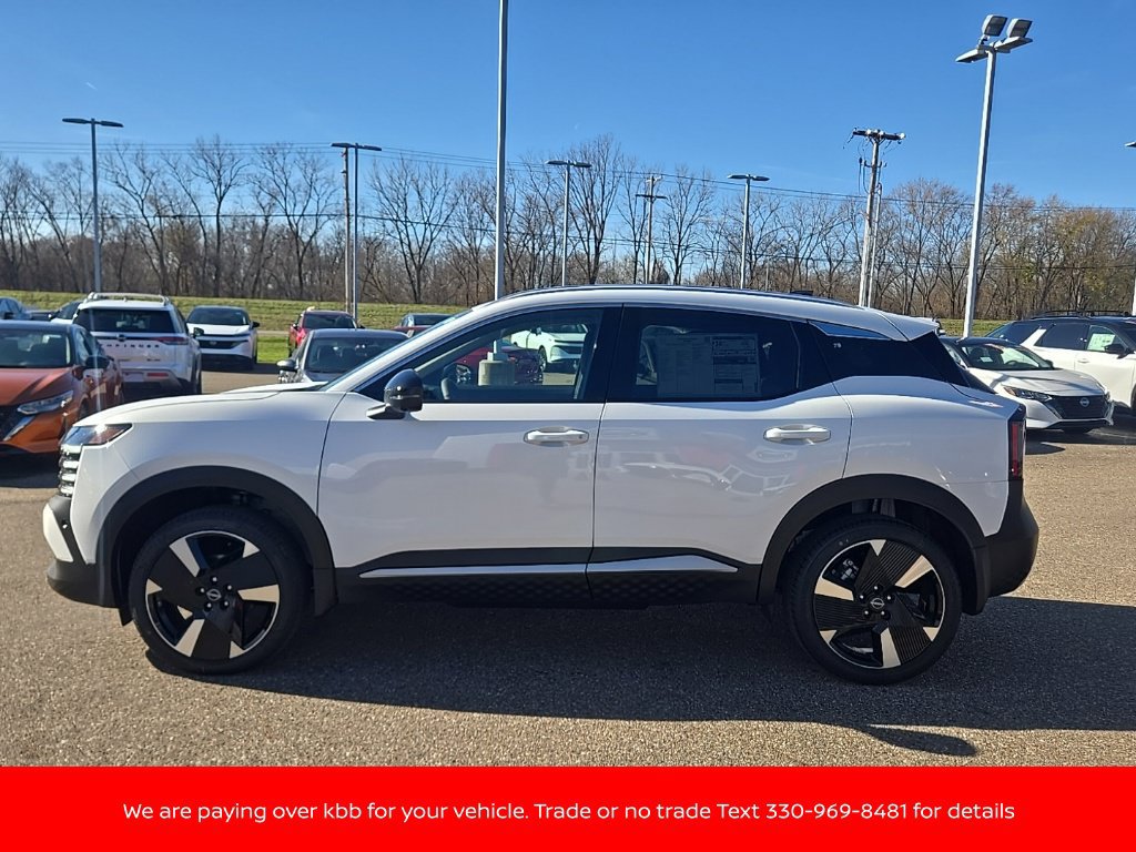 New 2026 Nissan Kicks SR w/ SR Premium Package AWD/4WD image 4
