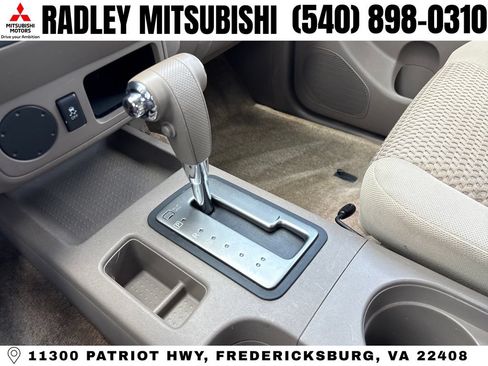 Used 2012 Nissan Frontier SV RWD image 9