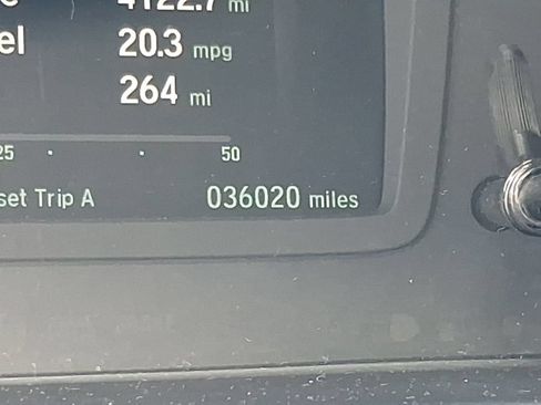 Used 2018 Honda Odyssey Touring image 35
