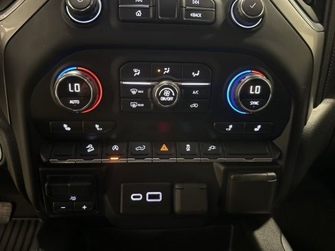 Used 2020 Chevrolet Silverado 1500 RST w/ All-Star Edition image 26