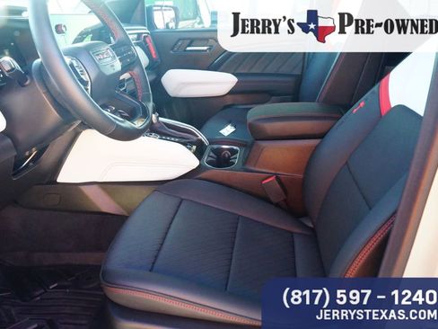 Used 2026 GMC Canyon AT4X image 18