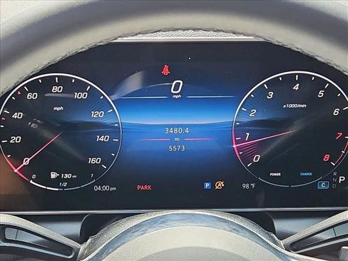 Used 2026 Mercedes-Benz GLC 300 image 11