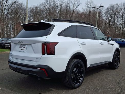 Used 2024 Kia Sorento X-Line EX image 7