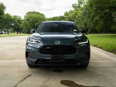 Certified 2024 Honda HR-V Sport image 3