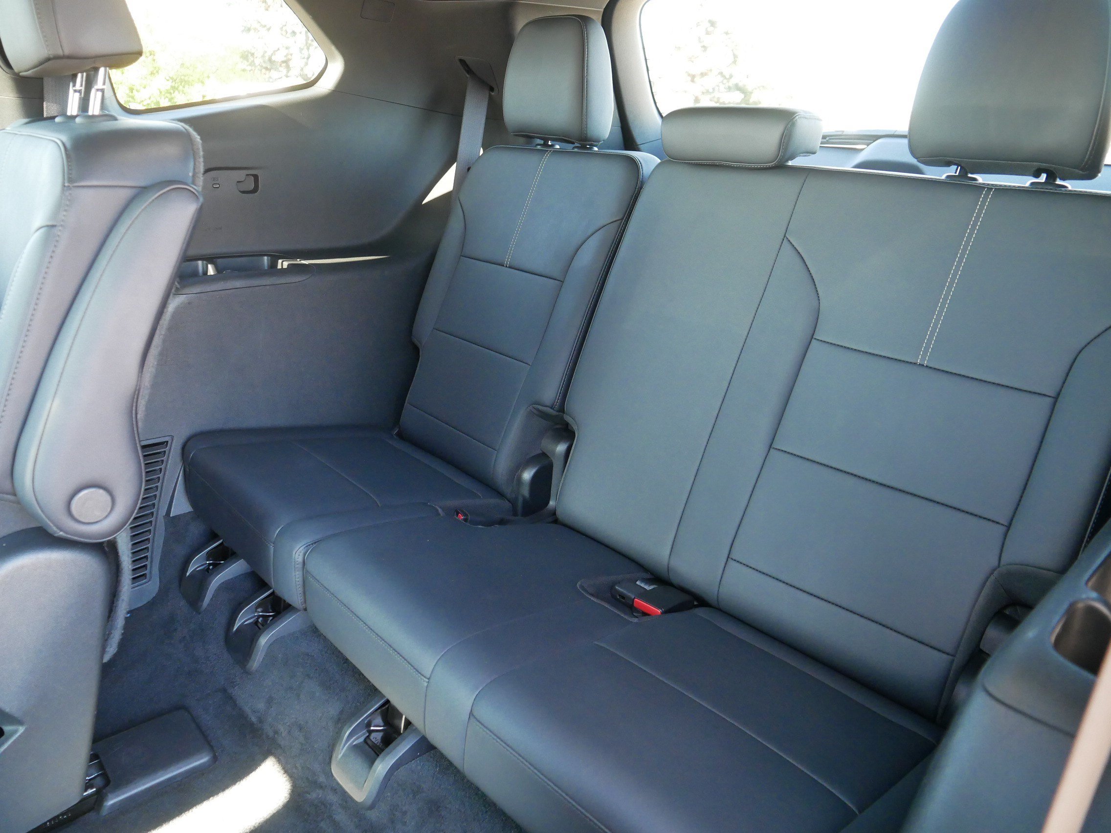 Used 2024 GMC Acadia Elevation AWD/4WD image 35