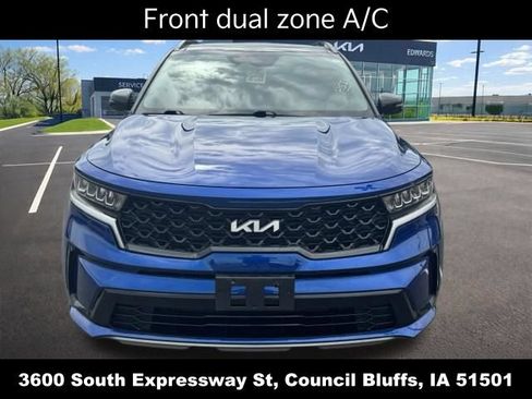 Used 2022 Kia Sorento S w/ Panoramic Sunroof Package FWD image 13