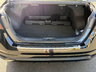 Certified 2021 Nissan Altima 2.5 SV