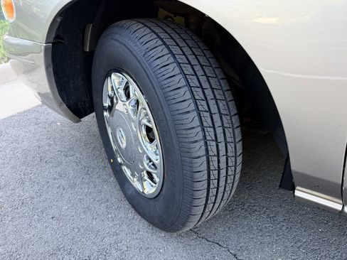 Used 2002 Buick Century Limited FWD image 28