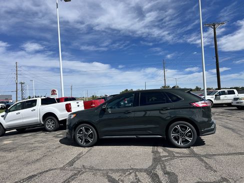 Used 2023 Ford Edge ST w/ Equipment Group 401A AWD/4WD image 3