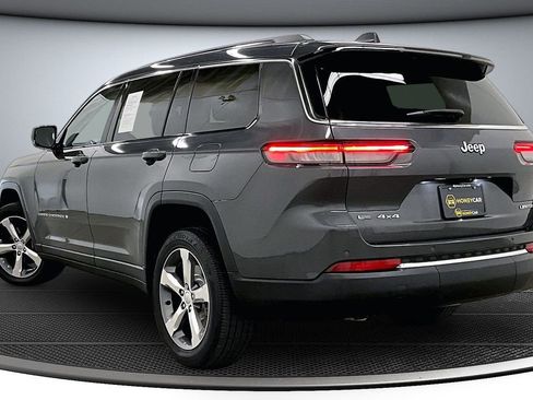 Used 2021 Jeep Grand Cherokee L Limited AWD/4WD image 4