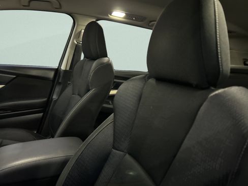 Used 2022 Subaru Ascent Premium image 23