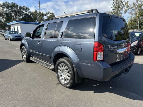 Used 2008 Nissan Pathfinder LE image 6