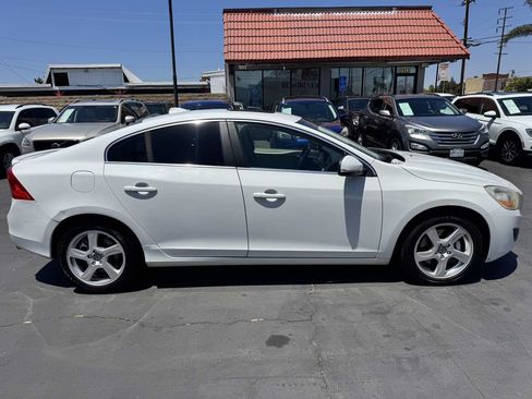 Used 2012 Volvo S60 T5 w/ Climate Pkg FWD image 7