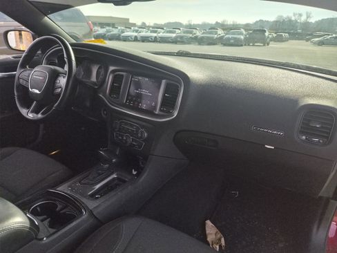 Used 2022 Dodge Charger SXT w/ Blacktop Package image 14