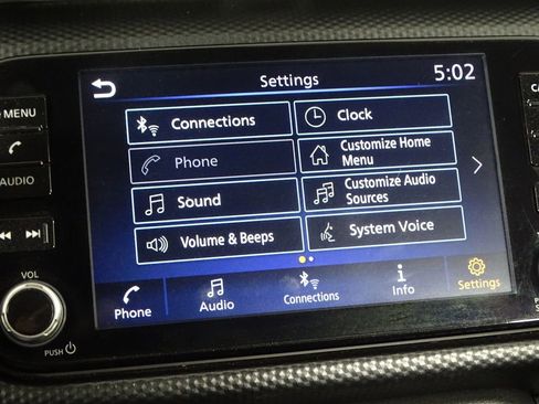 Used 2023 Nissan Kicks SV image 34