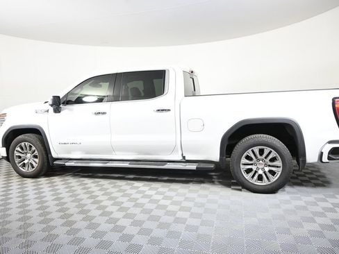 Used 2023 GMC Sierra 1500 Denali AWD/4WD image 3