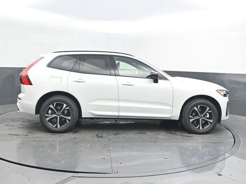 New 2026 Volvo XC60 B5 Core AWD/4WD image 8
