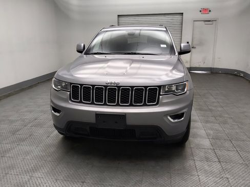 Used 2021 Jeep Grand Cherokee Laredo X AWD/4WD image 15