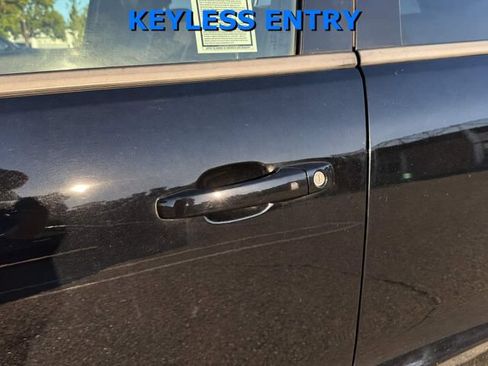 Used 2017 Dodge Durango GT w/ Nav & Power Liftgate Group RWD image 11