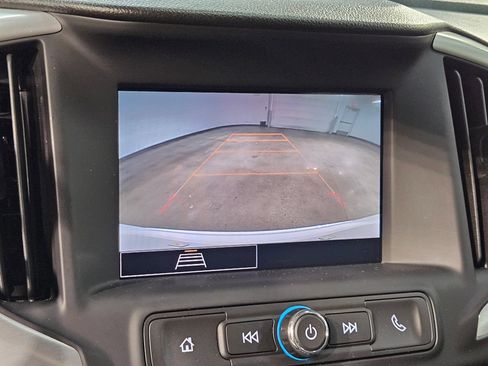 Used 2024 GMC Terrain SLE AWD/4WD image 29