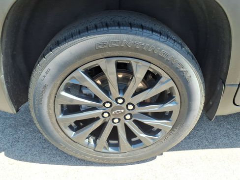Used 2022 Chevrolet Traverse RS AWD/4WD image 15