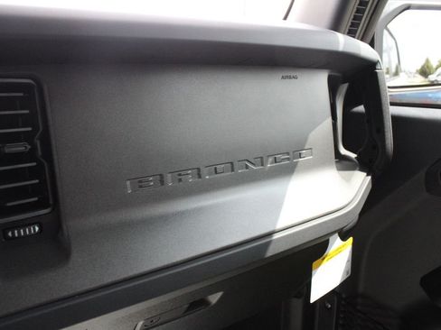 New 2026 Ford Bronco Big Bend AWD/4WD image 19