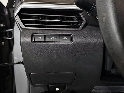 Certified 2024 Nissan Altima 2.5 SV FWD image 24