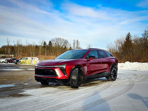 Certified 2024 Chevrolet Blazer EV RS image 8