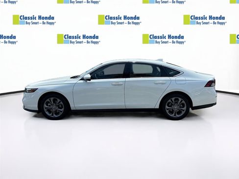 Used 2024 Honda Accord EX image 4