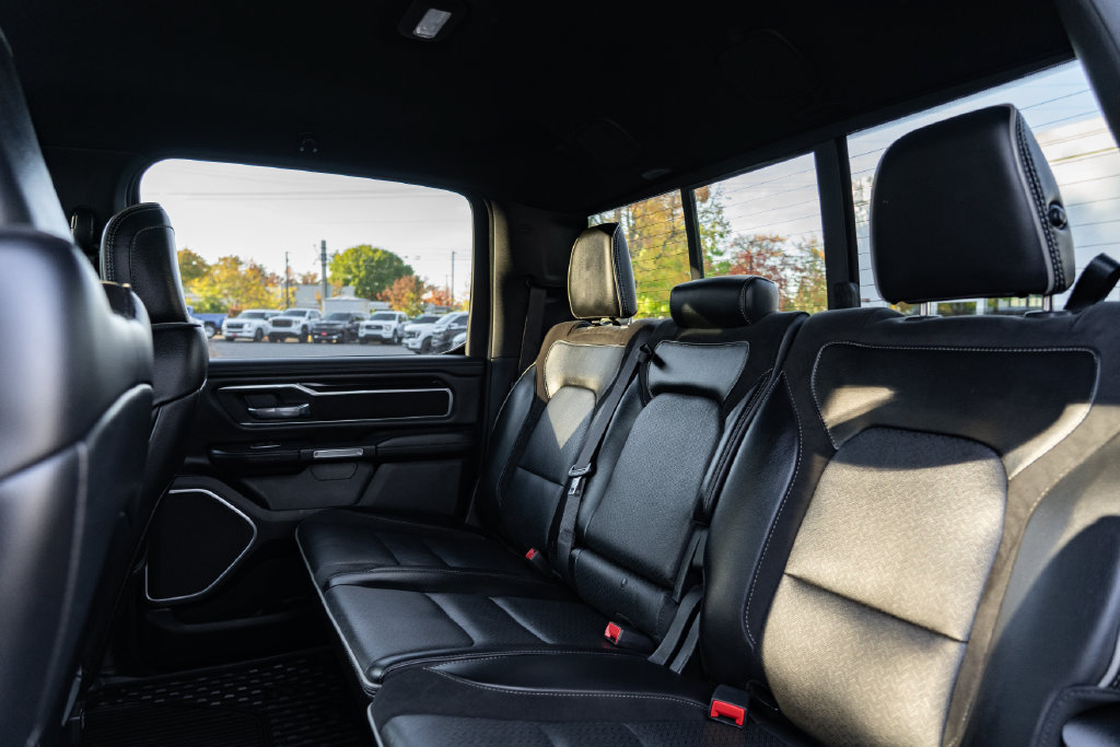 Used 2021 RAM 1500 Laramie AWD/4WD image 24